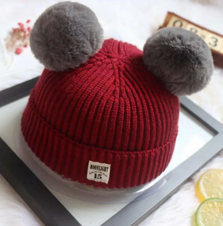 Woolen children’s hat