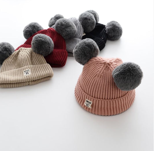 Woolen children’s hat